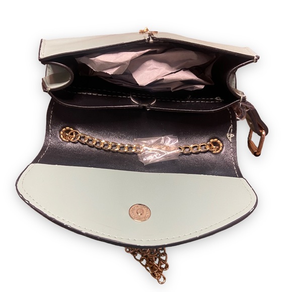 TURQUOISE WOMENS CROSSBODY GOLD CHAIN BELT BAG - Picture 3 of 4